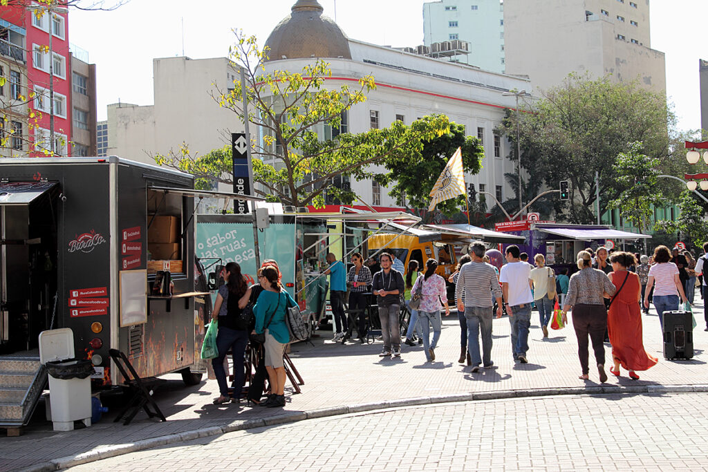 H16_foodtruck_pt2_003