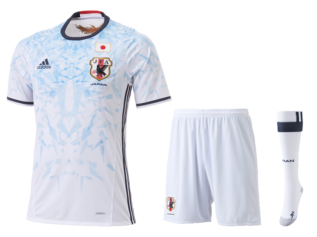 segundo uniforme japao