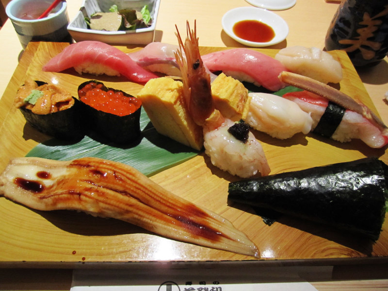 HT17_jojoscope_sushi (2)