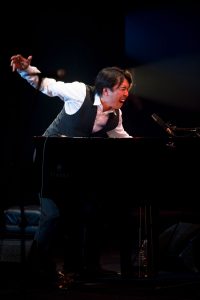 1M_MakotoOzone_c_Yow_Kobayashi_Yamaha_red