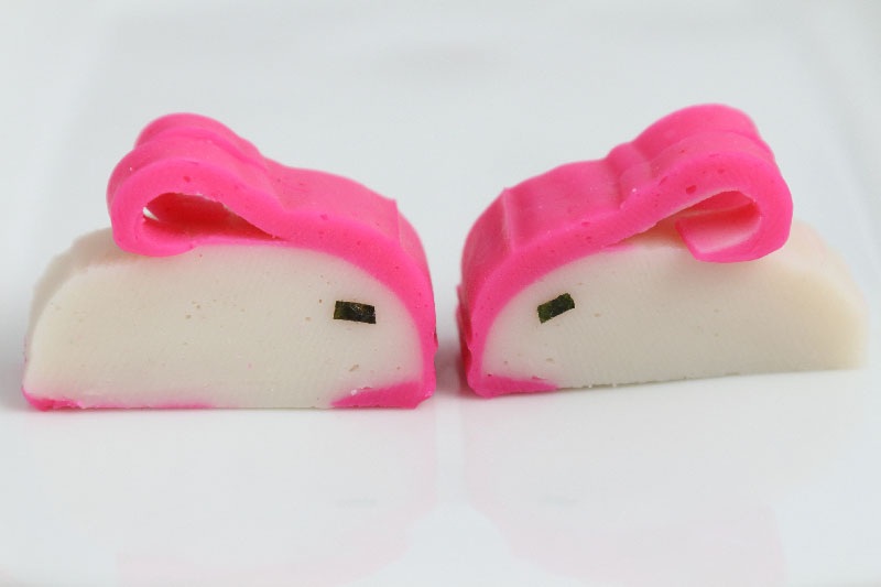Kamaboko tem a camada exterior rosa H19_chikuwa_coelho
