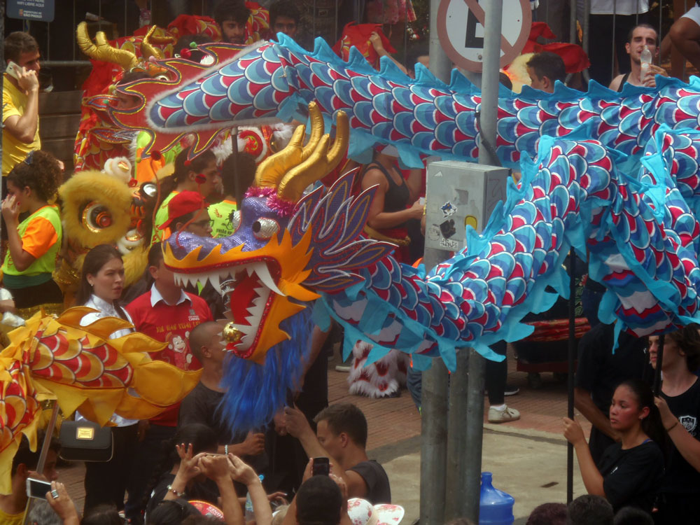 A festa do ano Novo chinês acontece nos dias 28 e 29 de janeiro de 2017, na Liberdade