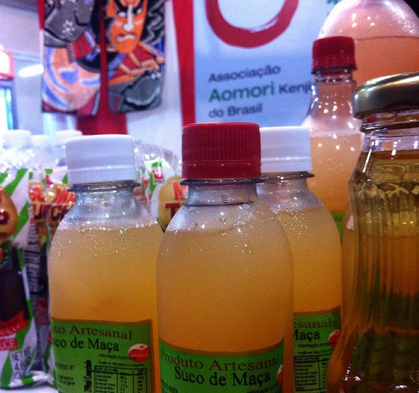suco de maçã aomori festival do japão