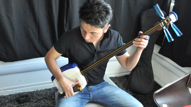 yuzo akahori shamisen