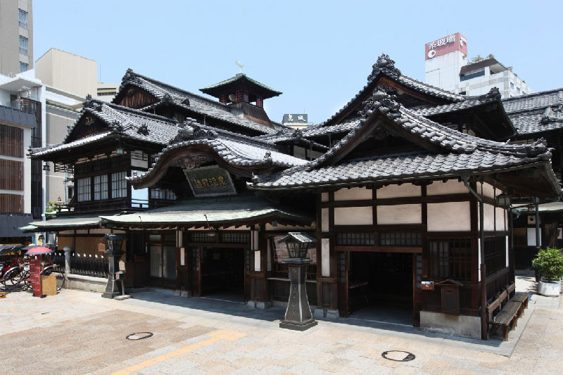 Entrada do Dogo Onsen, em Matsuyama