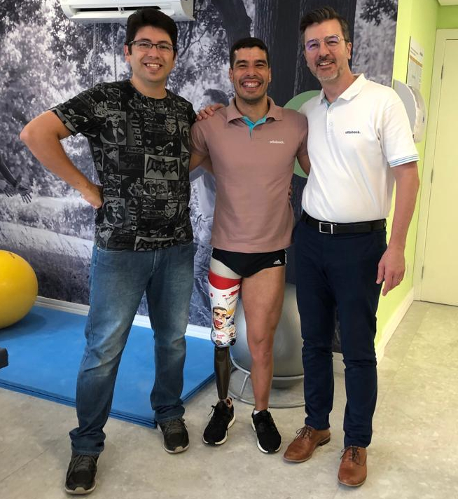 Michel Borges, Daniel Dias e  Emerson Bovo, técnico da Ottobock